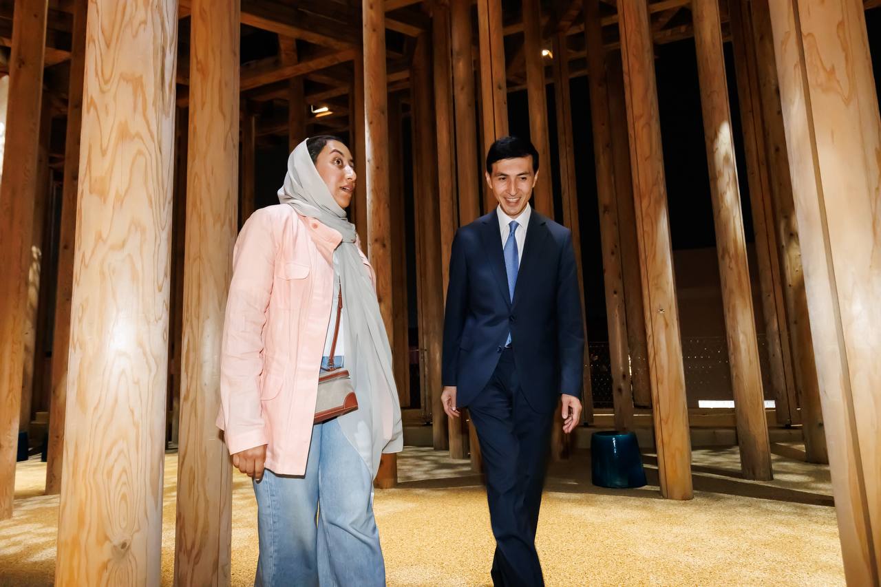 pavilon-uzbekistana-na-ekspo-2025-posetila-starshiy-sovetnik-ministra-kultury-korolevstva-saudovskaya-araviya