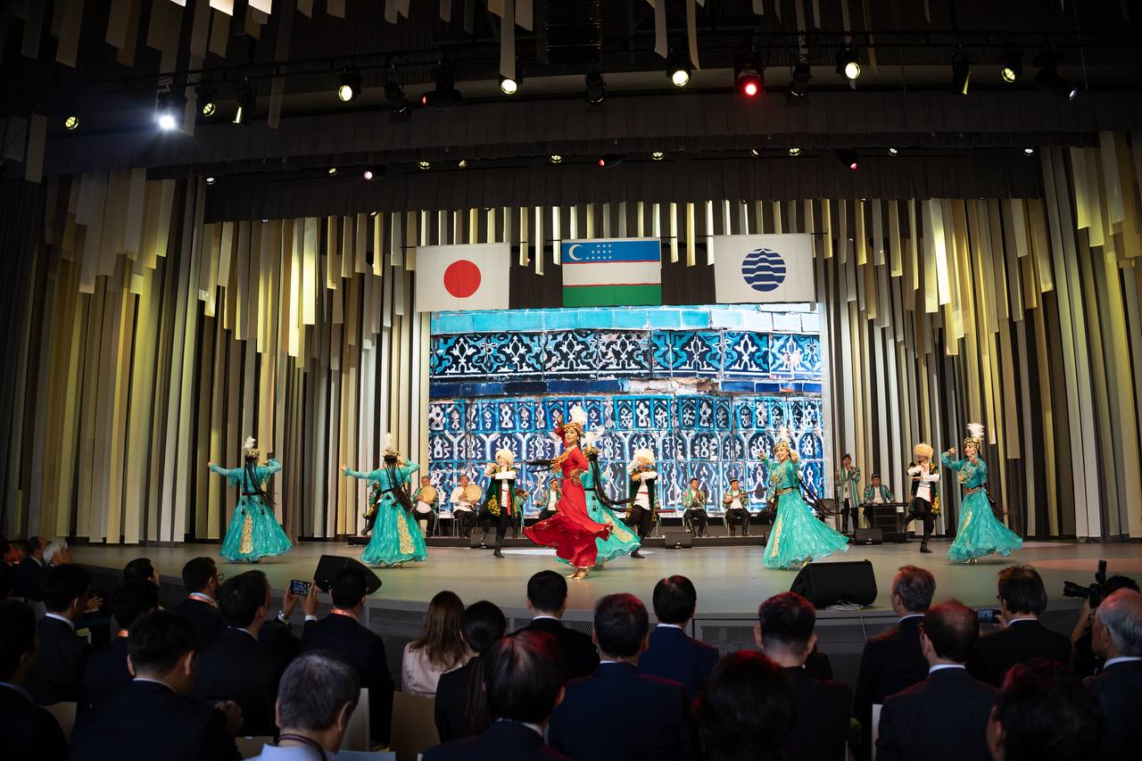 uzbekistans-national-day-took-place-at-expo-2025-in-osaka