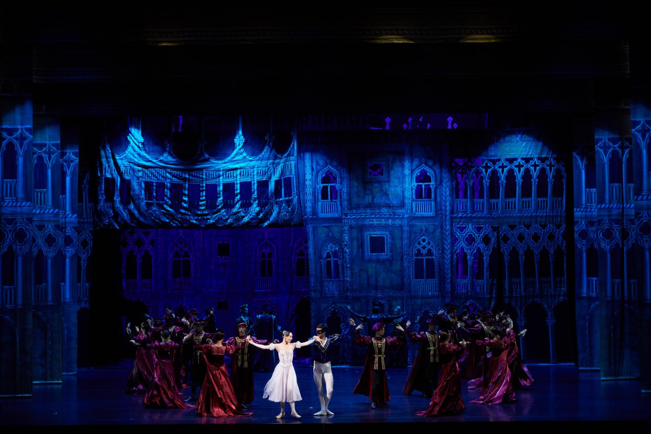 prokofievs-romeo-and-juliet-graces-the-stage-of-the-bolshoi-theatre-of-uzbekistan