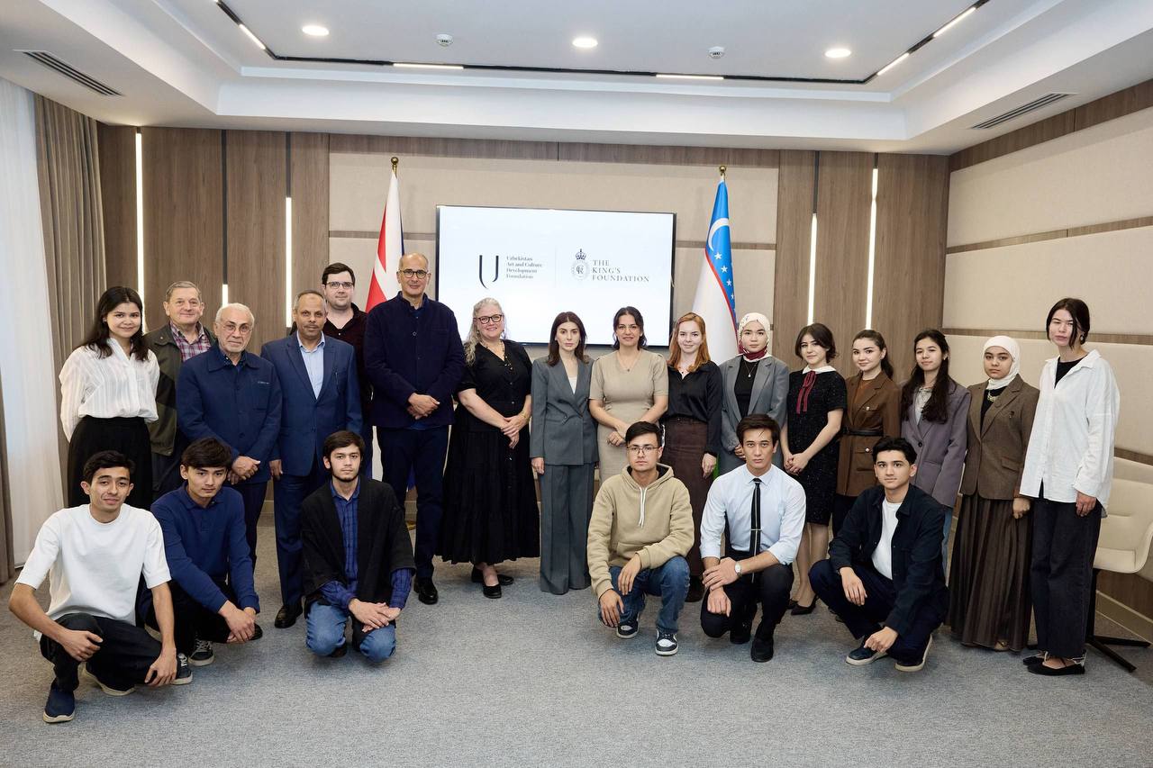 uzbekistan-art-and-culture-development-foundation-and-the-kings-foundation-school-of-traditional-arts-launch-naqsh-school-of-crafts-to-preserve-traditional-arts